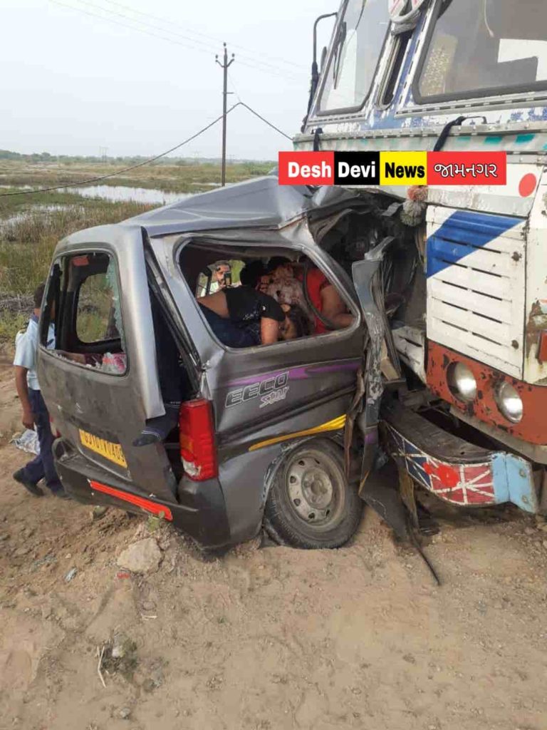 જામનગર પાર્સિંગની ઇકો કારનોં તારાપુર નજીક ગમખ્વાર અકસ્માતમાં 10ના મોત.