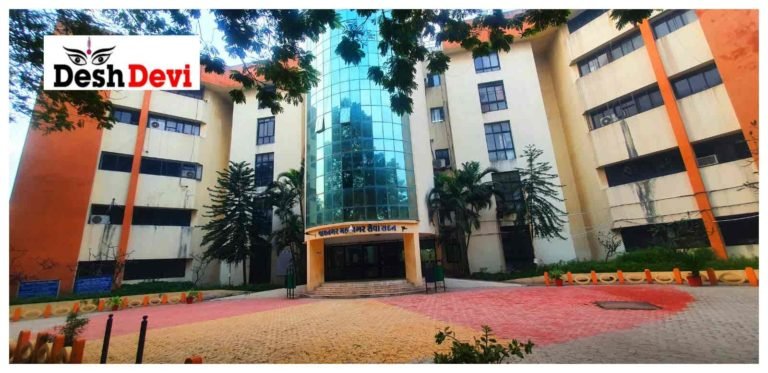 મનપાની છત્રછાયામાં બેરોજગારોની કુ્ર-મજાક:  મનપામાં કર્મચારી સપ્લાય કરવાનો ચાર્જ 1..રૂપિયો..!