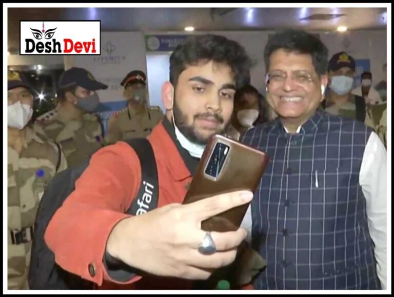 219 વિદ્યાર્થીઓ સાથે એર ઈન્ડિયાનું વિમાન મુંબઈ પહોંચ્યું; સરકારે આ અભિયાનને ‘ઓપરેશન ગંગા’નામ આપ્યું..