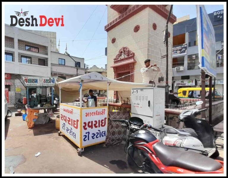 પંચેશ્વર ટાવર ફરતે દબાણ દૂર કરવા ગયેલ એસ્ટેટની કામગીરીમાં કોર્પોરેટરના ‘પતિદેવ’ બન્યા ખલનાયક