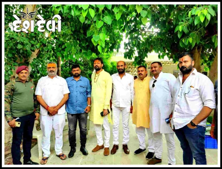 જામનગરમાં રાજપુત કરણી સેનાનો ગૌ પ્રેમ: લમ્પી વાઇરસમાંથી ગૌધન મૂક્ત થાય તે માટે રુદ્ર અભિષેક-શિવપૂજા