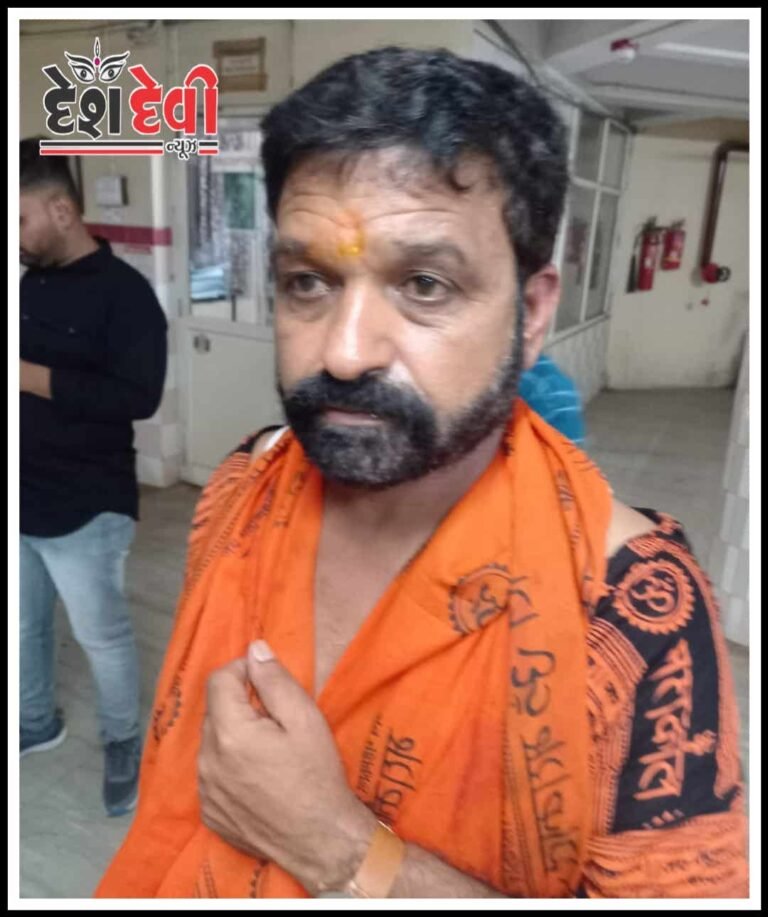 જામનગર પંચેશ્વર ટાવર પાસે ગરબી સંચાલકની ફડાકાબાજી સામે છરીબાજી