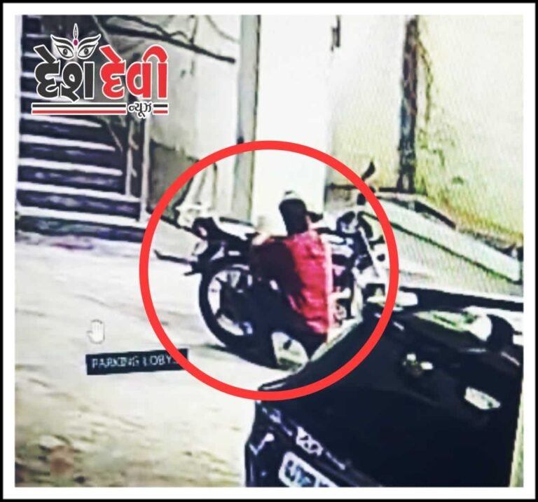જામનગરમાં કોમ્પલેક્સના પાર્કિંગમાં સંસ્કારી યુવક ”બેટરી ચોર” તો CCTVમાં કેદ : જુવો VIDEO