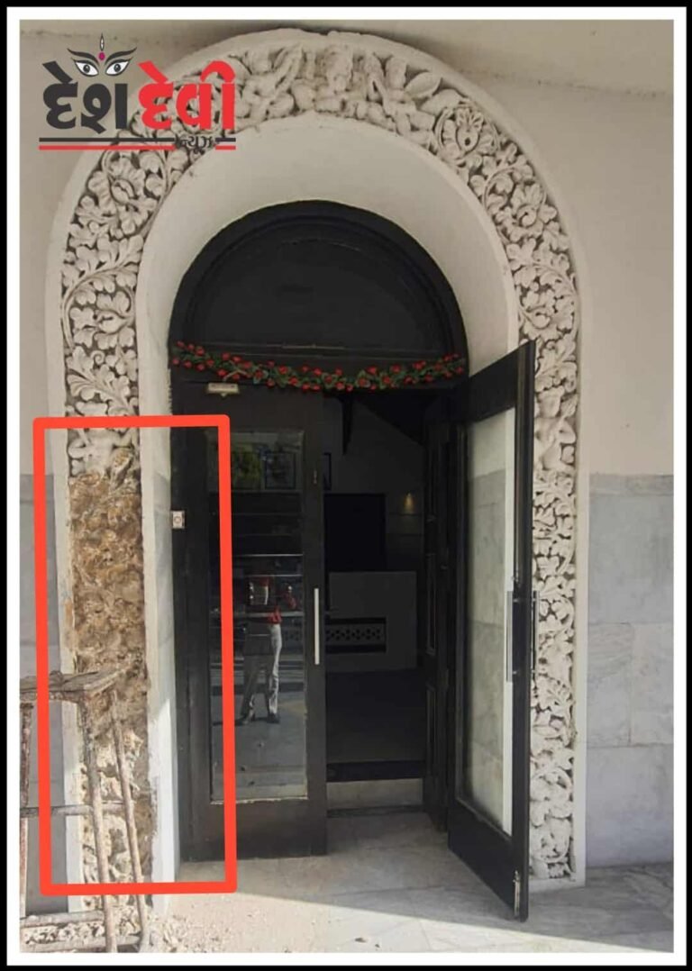 જામનગર સર્કીટ હાઉસના ”રાજાશાહી” દ્વાર પર ”લોકશાહી” ના હથોડા ઝીંકાયા