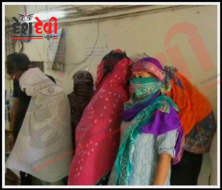 જામનગરમાં જુગારની મોજ માણતી 10 મહિલાઓ ઝડપાઇ