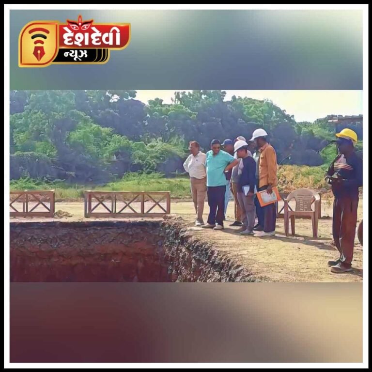 જામનગરમાં બની રહેલા ઓવરબ્રીજની મુલાકાત લેતા ડેપ્યુટી કમિશનર