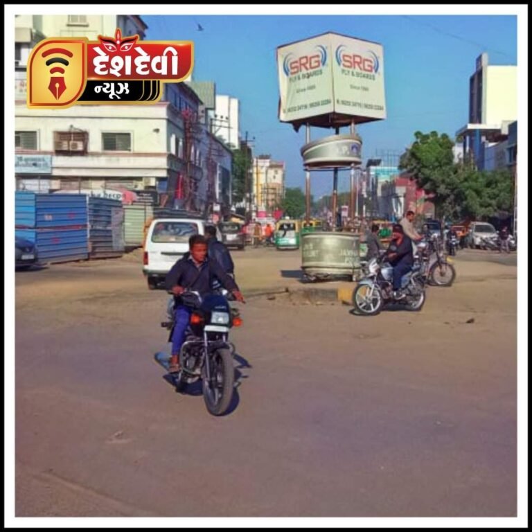 જામનગરમાં અંબર ચોકડીનો માર્ગ ખુલ્લો થઈ જતાં શહેરના અનેક વાહન ચાલકોએ હાશકારો અનુભવ્યો